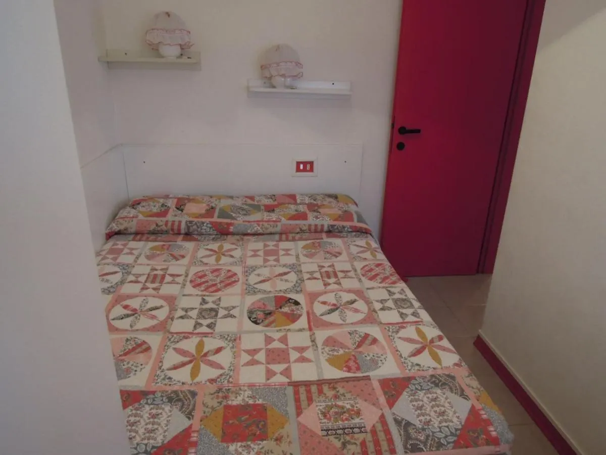 Modern Flat For 6 Guests With Swimming Pool Apartment Bibione Italy